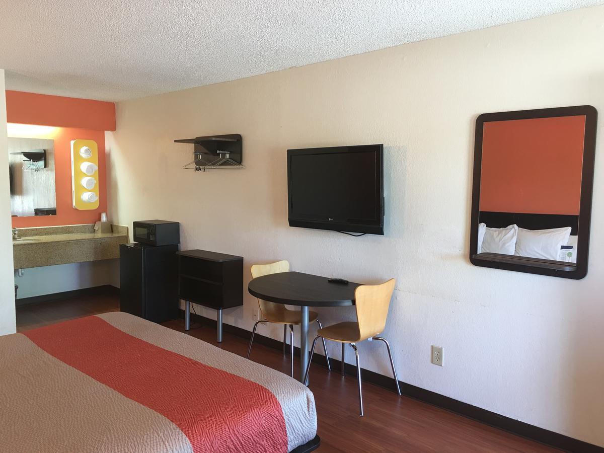 Motel 6-Richmond, Va - Midlothian Turnpike Экстерьер фото